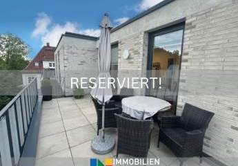 RESERVIERT: Exklusives Wohnen mit großer Dachterrasse in top Lage!