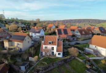 Licht, Raum und Aussicht – Architektenhaus mit Terrassenebene und besonderem Wohngefühl