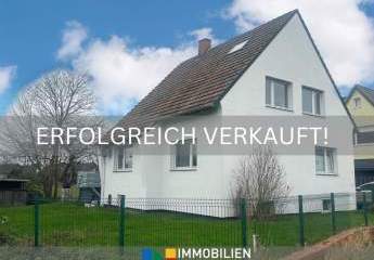 Ruhe - Raum - Weitblick – Ein-/ Zweifamilienhaus mit großem Garten in bester Wohnlage von Werste