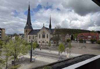 Ihr neues Zuhause direkt gegenüber der Brackweder Kirche!