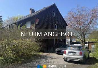 Ihre Chance: Dreifamilienhaus mit Garten, Balkon & zwei freien Wohnungen