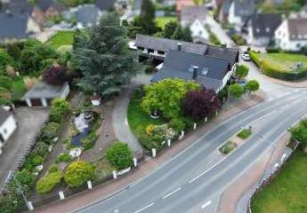 Großzügiges Wohnensemble mit Gartenidylle, Ausbaupotenzial und vielseitigen Nutzungsmöglichkeiten