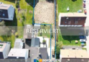 Die seltene Gelegenheit: Bauplatz in der Südstadt in zweiter Reihe mit eigener Zufahrt
