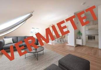 Wohntraum! Stilvolle 2-Zimmer-Dachgeschoss-Wohnung mit 80 qm WFL. Veste-Coburg-Blick! Loft-Charakter