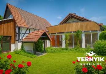 Mehrgenerationenhaus mit Wellness, Sauna, Gartenoase - Anbau Bj. 2002 und Scheune. Familienparadies