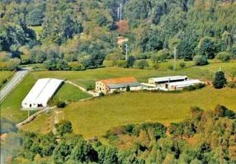 Asturien, Lloroni - Finca mit grossem Grundstück - ideal für Pferde