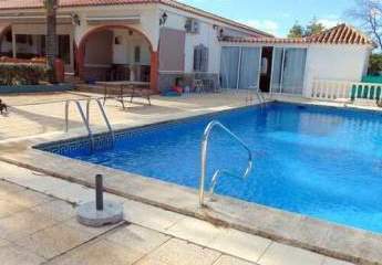 Andalusien, Provinz Málaga, Alhaurin El Grande - Finca mit 6 Pferdeboxen zu verkaufen