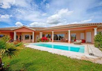 Süd-Frankreich, nahe Montréal - Landhaus-Villa mit Pferdestall zu verkaufen!
