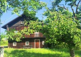 ***   FESTPREIS: 250.000,- EUR   ***
Liebhaber-Sacherl in Alleinlage - ca. 6.500 m² Grund 
am Mühl-/ Prienbach - südlich von Stubenberg