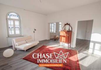 Luxuriöse Etagenwohnung in bester Lage - Großflächig und Kernsaniert in der Hamelner Innenstad!