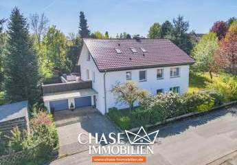 Großzügiges Einfamilienhaus mit Einliegerwohnung - TOP-Familienleben auf dem Hagen bei Bad Pyrmont!