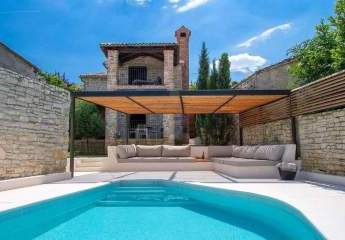 Steinhaus Renoviert Tinjan Pool 440.000€