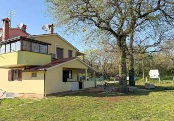 Reihenendhaus Novigrad Strandnah 248.000€