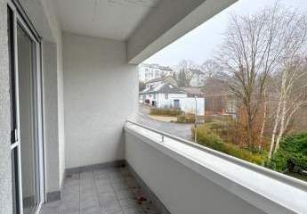 Gepflegte 3-ZKB-Wohnung im 1.OG mit Balkon + Loggia in ruhiger stadtnaher Lage