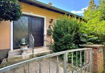 Freistehender Bungalow mit Garten + Garage - ca. 254m² Gesamtfläche