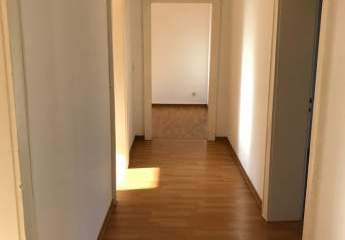 Helle 4-ZKB Wohnung in verkehrsgünstiger Lage