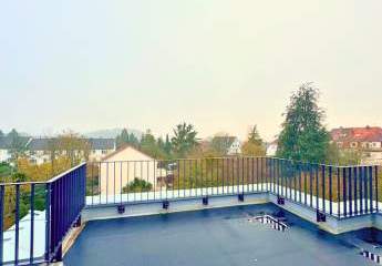 Erstbezug nach Kernsanierung - Penthouse mit Dachterrasse in toller Lage auf dem Rotenbühl