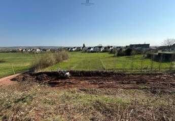 Baugrundstück für 1-2 MFH im Neubaugebiet "Am Kalenberg", bereits projektiert