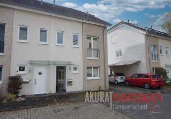 ****Hochwertiges Doppelhaushälfte in Traumlage mit großzügiger Ausstattung****