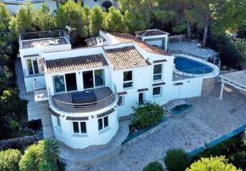 Exklusive Villa mit Meerblick