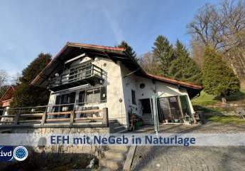 IDYLLISCHES EINFAMILIENHAUS MIT NEGEB IN SONNIGER UND NATURNAHER LAGE
