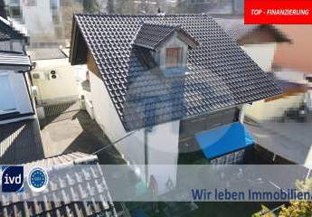 SELTENE GELEGENHEIT:
VOLL VERMIETETES EINFAMILIENHAUS