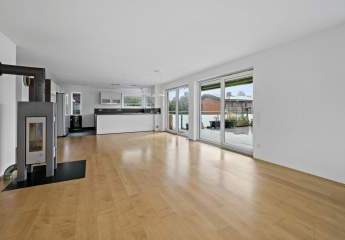 PROVISIONSFREI- Exklusives Traumhaus - mit viel Platz für die Familie und den Beruf