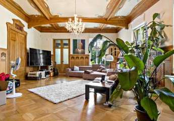 Aufgepasst! Attraktive Gewerbefläche in einer repräsentativen Villa!