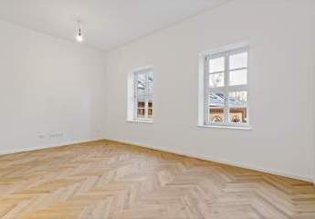 Wohnen mit Charme: Exklusive 1,5-Zimmer-Wohnung im Denkmal – nur wenige Schritte zur Saale!