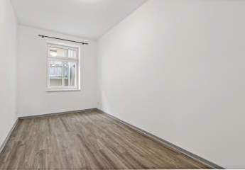 Urban wohnen: 2-Raum-Wohnung mit Balkon in der Nähe vom Steintor!