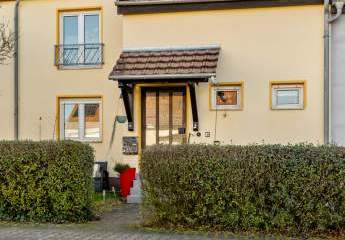 Reihenmittelhaus in junger Wohnsiedlung- Parkblick inklusive!