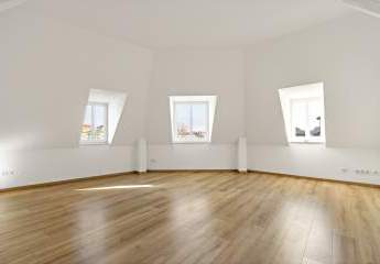 Tolle Familienwohnung unweit des  Klinikums- Platz für Kind und Kegel!