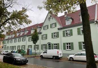 Große Familienwohnung mit Balkon und Stellplatz in Leuna!
Zweitbezug nach Kernsanierung