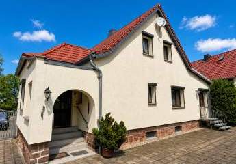 Platz für Lebensträume – Haus mit großem Garten & Ausbaupotenzial!