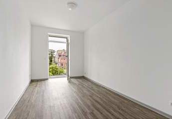 Schöne 2-Raum-Wohnung mit Balkon in der Nähe vom Steintor!