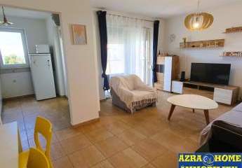 Wohnung zu verkaufen in Tar, Hochparterre, 65 m² + Abstellraum 4 m² + Parkplatz und Garten 62 m²