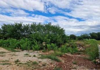 Baugrundstück – Umgebung von Visnjan,  582m², Z-659