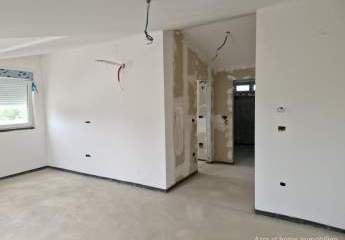 Neubauwohnungen in der Umgebung von Porec (9 km)
