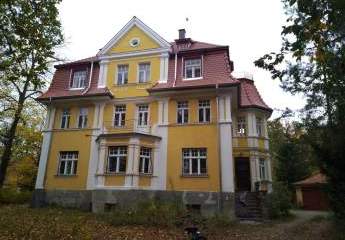 Wohnung in historischer Villa