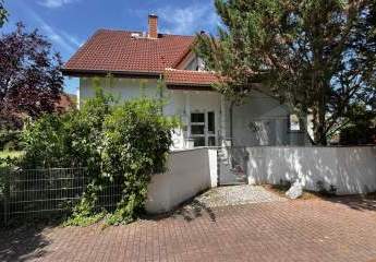 *** Großzügiges Einfamilienhaus mit viel Platz in Lampertheim ***