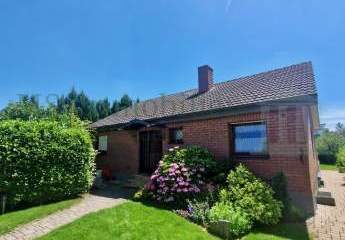 *** Charmantes Bungalow mit Garten + Terrasse ***
