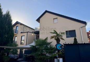 *** Attraktives Mehrfamilienhaus mit möglicher Erweiterung ***