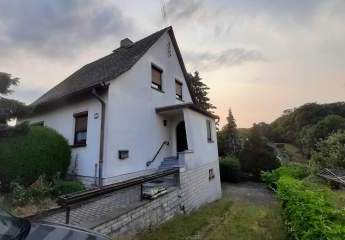 Einfamilienhaus in idyllischer Dorflage nahe Hermsdorf, sofort beziehbar