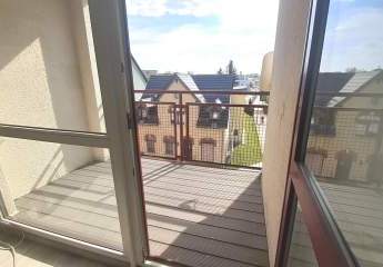 helle Zweiraumwohnung mit Balkon und Personenaufzug