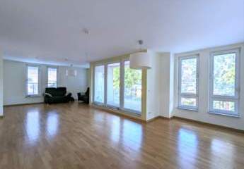 Helle, große 5-Zimmer Maisonette-Wohnung nahe Rathaus Steglitz