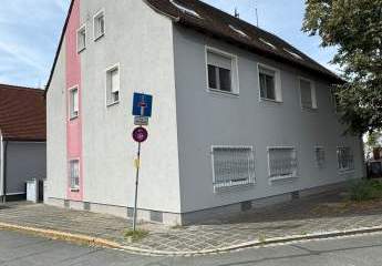 Top-Kapitalanlage: Mehrfamilienhaus mit 5 Wohneinheiten, alle vermietet.
