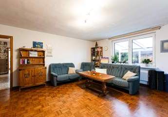 Charmantes Einfamilienhaus mit großem Garten, Keller, Garage & Carport für die Familie!