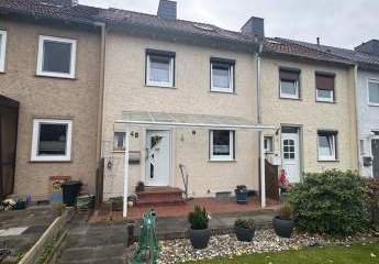 Schönes und gepflegtes Reihenmittelhaus mit 2 Gartenbereichen in Celle - sofort bezugsfrei