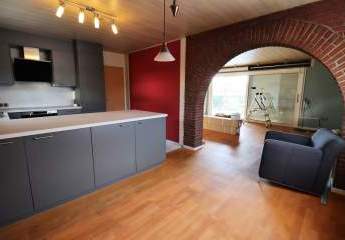 TOP ! Saniertes Haus mit Anbau mit viel Platz in ruhiger Lage !