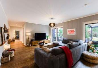 Charmant und modern: Ihr hyggeliges Zuhause auf einer Ebene mit großzügigem Garten & Terrassen